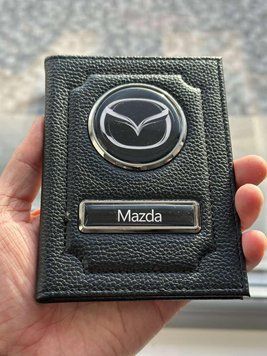 Шкіряна обкладинка для автодокументів із логотипом MAZDA і держ. номером авто ребриста шкіра з чорною ниткою