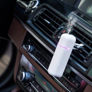 Автомобільний електронний дифузор ароматизатор повітря Ultrasonic Car Aroma Diffuser White автоматичний аромат