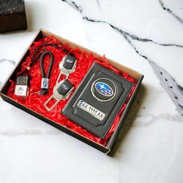 Подарочный набор аксесуаров CLASSIK с логотипом SUBARU