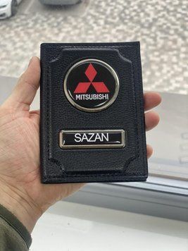 Шкіряна обкладинка для автодокументів із логотипом MITSUBISHI і годен. номером авто натуральна шкіра