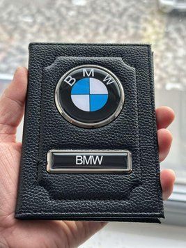 Шкіряна обкладинка для автодокументів із логотипом BMW і годен. номером авто ребриста шкіра з чорною ниткою
