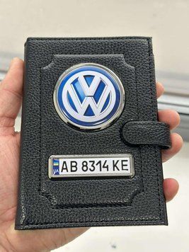 Портмоне для автодокументов и денег Кожаная обложка с логотипом VOLKSWAGEN и гос. номером авто