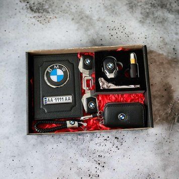 Подарочный набор авто аксесуаров PREMIUM с логотипом BMW