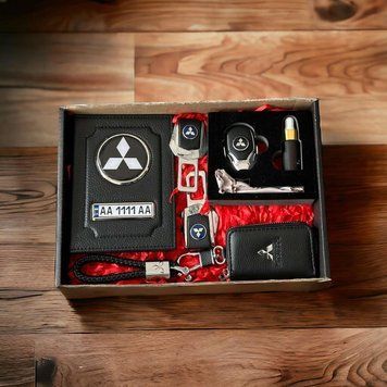 Подарочный набор авто аксесуаров PREMIUM с логотипом MITSUBISHI
